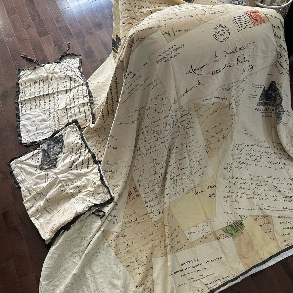 Anthropology  🦄  duvet cover love letters